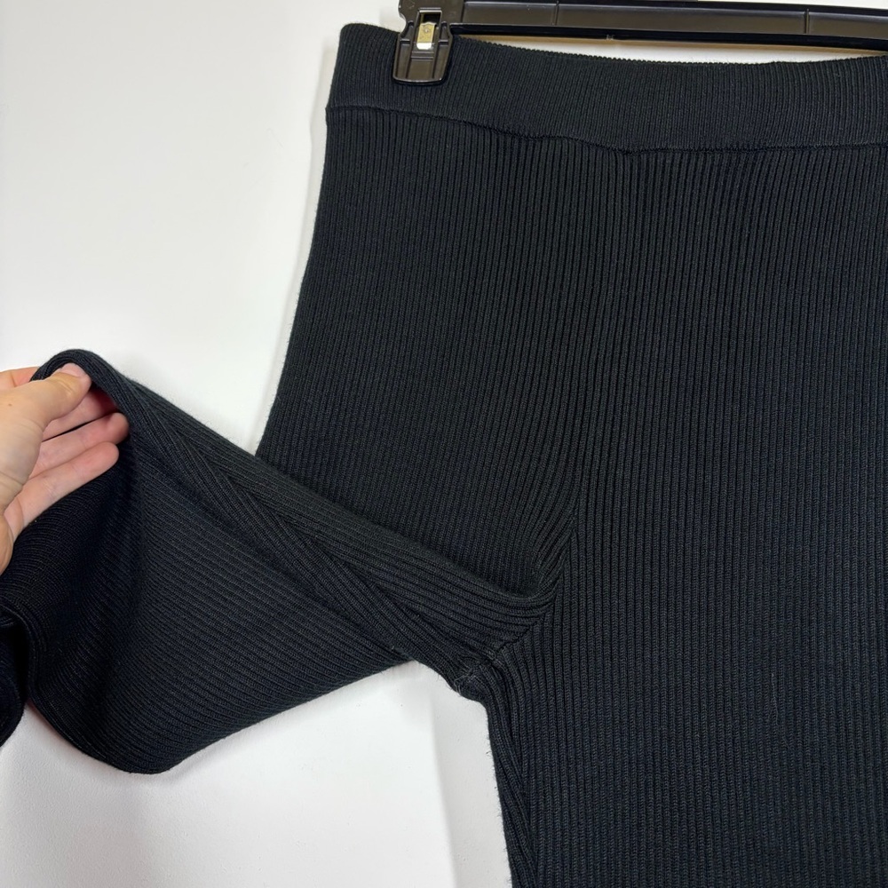 Abercrombie & Fitch Ribbed Knit Sweater Pant Size Small - Picture 8 of 9